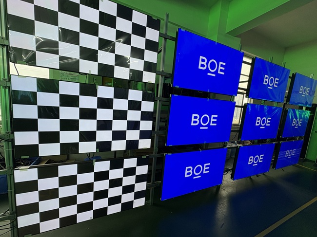 華邦瀛49寸液晶拼接屏京東方BOE面板+72小時(shí)老化測(cè)試 (2).jpg